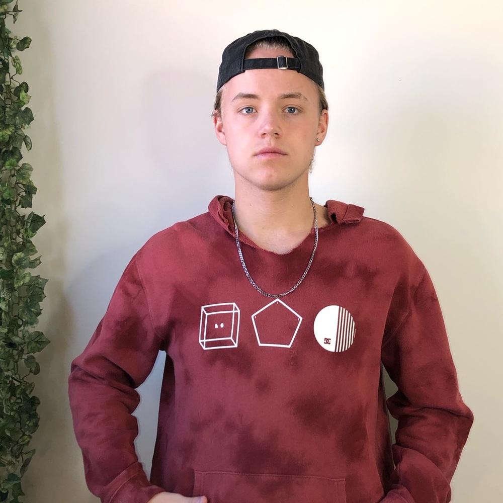 Sweater - Picture 2 of 2